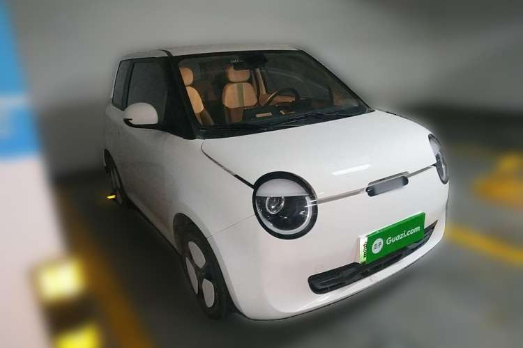 Used CHANGAN Lumin 2022 210km Sweet Edition
