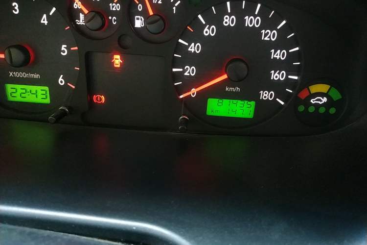 Used JAC Refine 2012 1.9T Shuttle Diesel Comfort Version HFC4DB1-2C