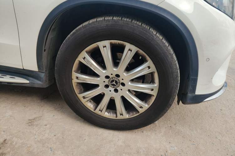 Used Mercedes-Benz GLE Coupe 2018 GLE 320 4MATIC Coupe SUV
