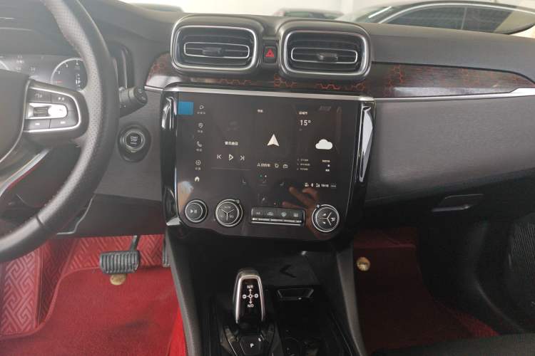 Used Lynk & Co 02 2018 1.5T DCT Two-Wheel Drive Pro Version China V Emission Standard