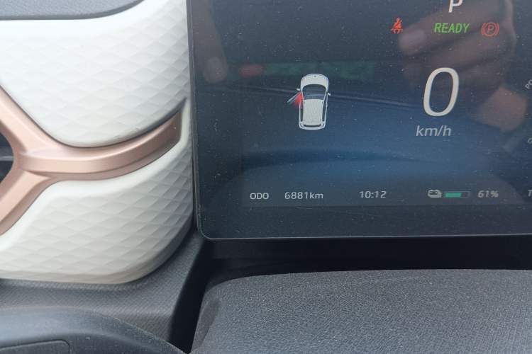 Used SOL E10X 2021 302 km Range Luxury Version 31.4 kWh