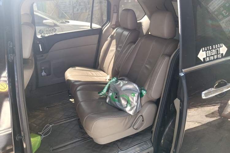 Used Mazda 8 2011 2.3L Ultimate Edition Left Rear Seat