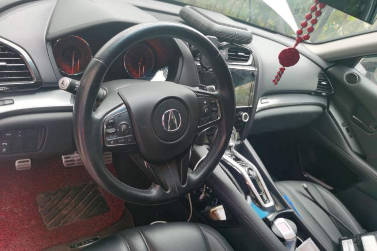 Used Acura CDX 2016 1.5T Two-Wheel Drive Deluxe Edition
