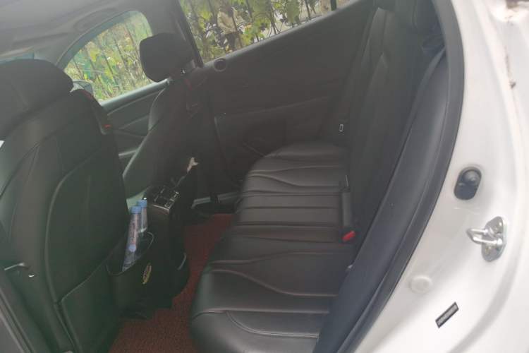 Used Acura CDX 2016 1.5T Two-Wheel Drive Deluxe Edition
