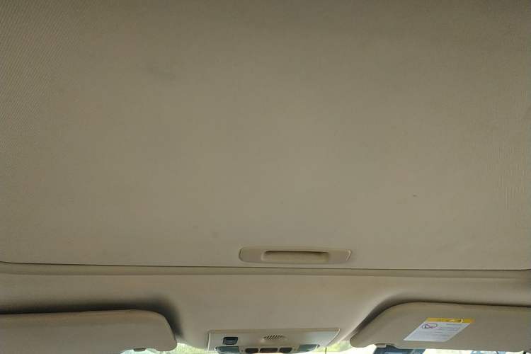 Used Ford Mondeo 2011 2.3L Luxury Model
