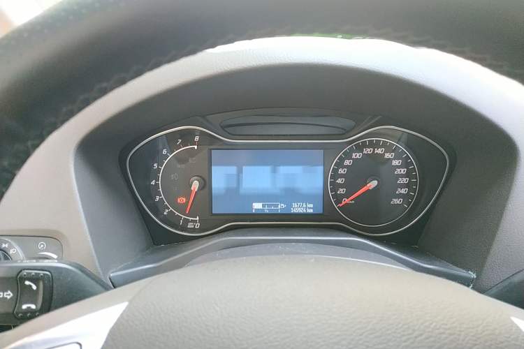 Used Ford Mondeo 2011 2.3L Luxury Model
