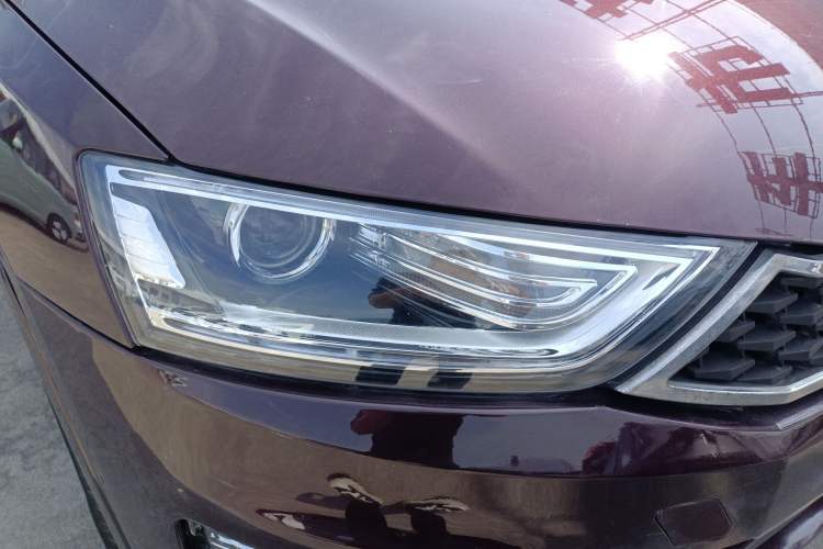 Used Zotye SR7 2016 1.5T CVT Cube Heart Edition China V Standard
