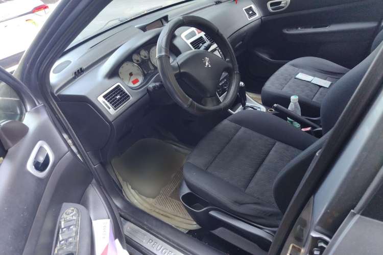 Used Peugeot 307 2010 Sedan 1.6L Automatic Comfort Edition