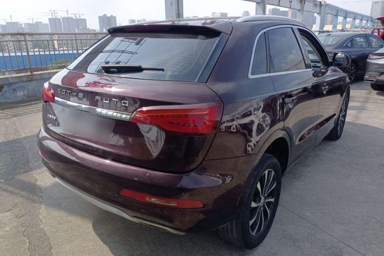 Used Zotye SR7 2016 1.5T CVT Cube Heart Edition China V Standard
