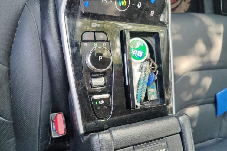 Used WM Motor EX5 2021 EX5-Z Fun Dynamic Edition
