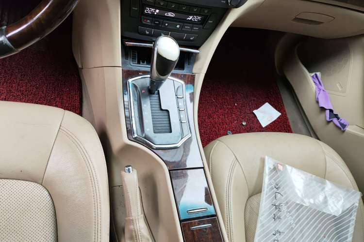 Used Roewe 750 2011 1.8T 750D NAVI Business Edition Automatic Transmission