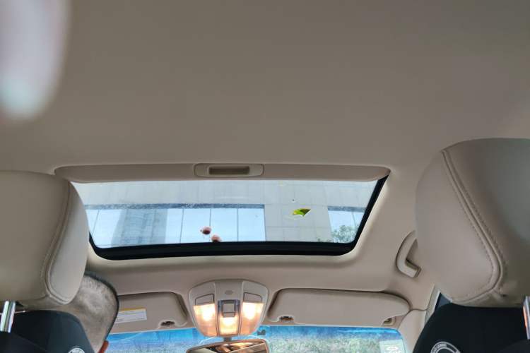 Used Roewe 750 2011 1.8T 750D NAVI Business Edition Automatic Transmission