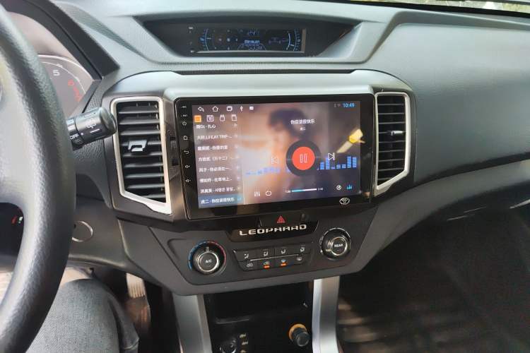 Used Leopaard Q6 2015 2.4L Manual 4x4 Excellence Edition Audio And AC Panel