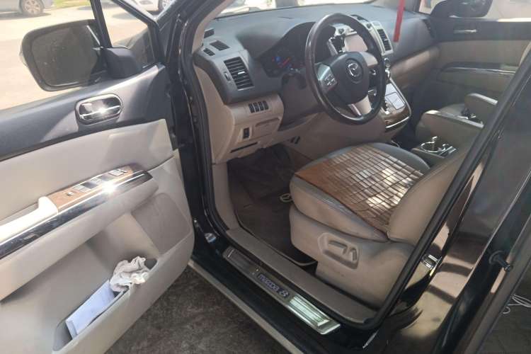 Used Mazda 8 2011 2.3L Ultimate Edition Driver Seat