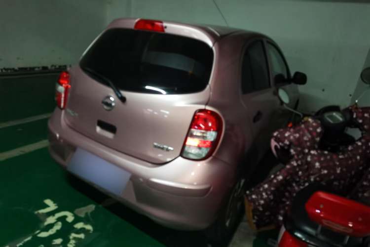 Used Nissan March 2015 1.5L Automatic E-Xuan Edition
