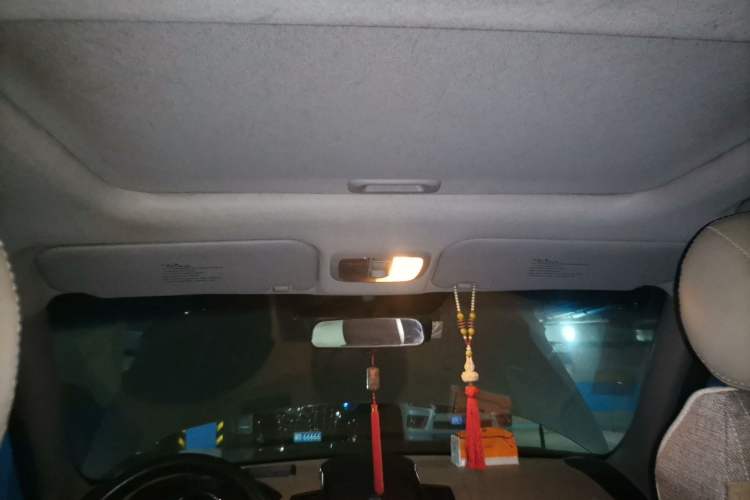 Used Kia Soul 2010 1.6L AT GLS Headliner