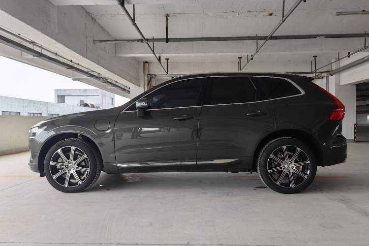 Used Volvo XC60 New Energy 2021 T8 e-Drive Hybrid Luxury Edition