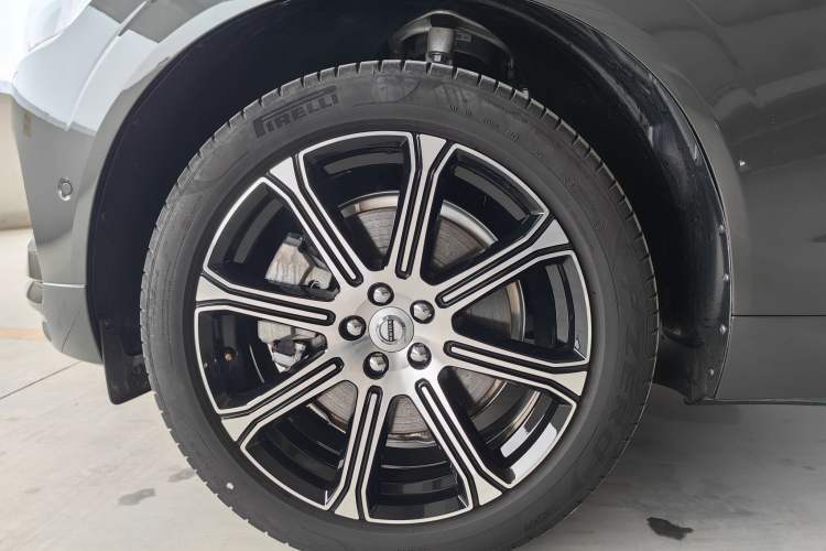 Used Volvo XC60 New Energy 2021 T8 e-Drive Hybrid Luxury Edition