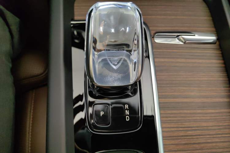 Used Volvo XC60 New Energy 2021 T8 e-Drive Hybrid Luxury Edition