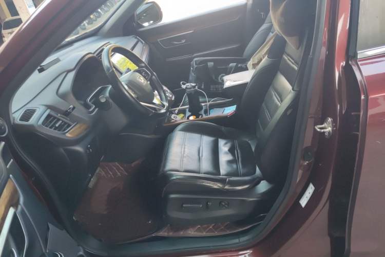 Used Honda CR-V 2017 240TURBO CVT Front-Wheel Drive Fashion Edition