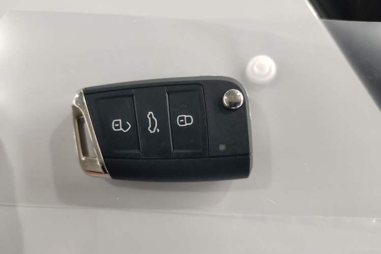 Used Volkswagen Golf Pure Electric 2020 Chari