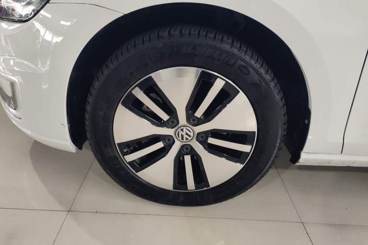 Used Volkswagen Golf Pure Electric 2020 Chari