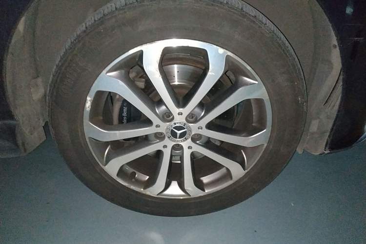 Used Mercedes-Benz GLE 2017 GLE 320 4MATIC Dynamic Model
