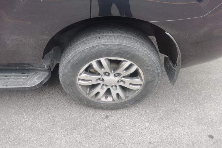 Used Ford Everest 2016 2.0T Gasoline Automatic 4x4 Luxury Edition