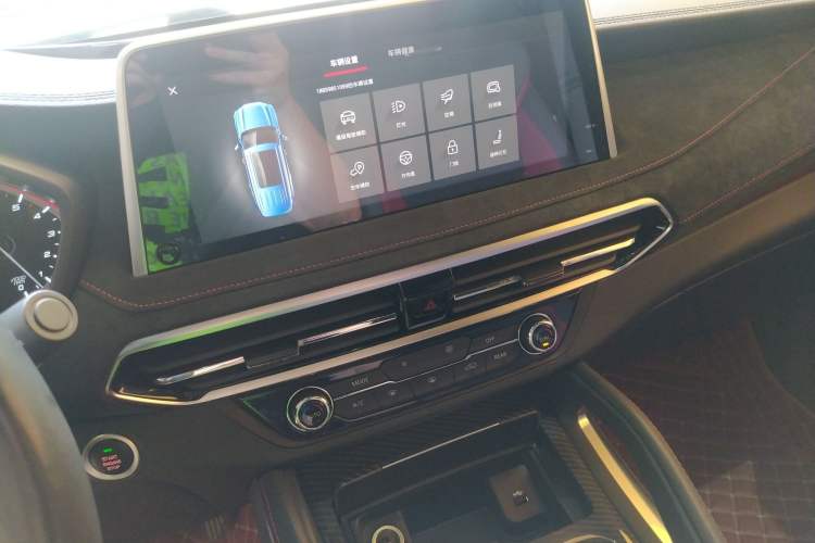 Used SAIC MAXUS D90 Pro 2020 2.0T Diesel 4x4 Alashan Edition 7-Seater
