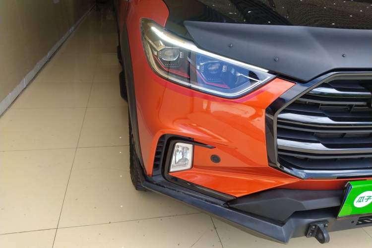 Used SAIC MAXUS D90 Pro 2020 2.0T Diesel 4x4 Alashan Edition 7-Seater
