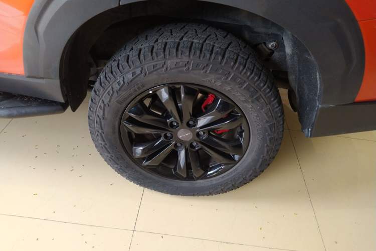 Used SAIC MAXUS D90 Pro 2020 2.0T Diesel 4x4 Alashan Edition 7-Seater
