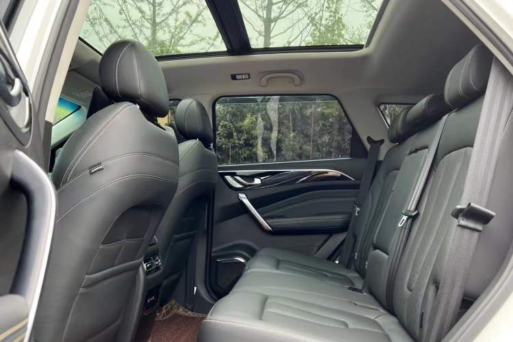 Used JETOUR X90 2019 1.6T DCT Smart Travel Edition 6 Seats China VI Standard