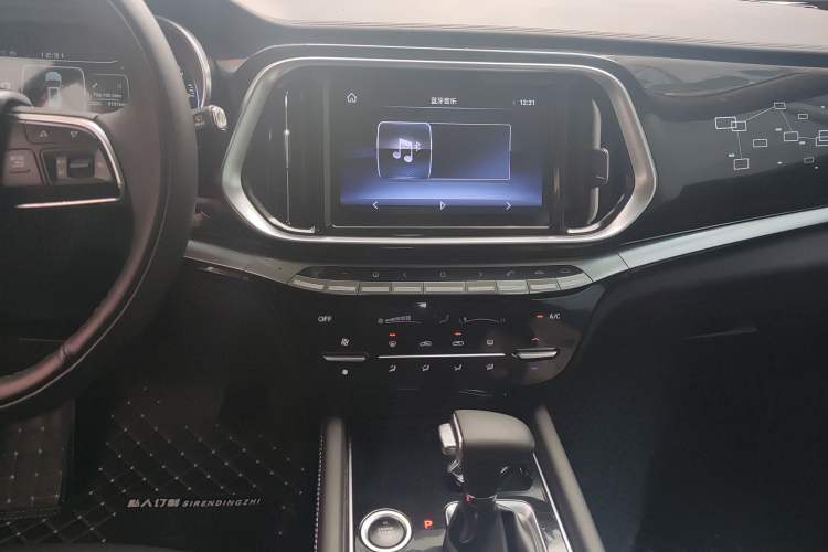 Used JETOUR X90 2019 1.6T DCT Smart Travel Edition 6 Seats China VI Standard