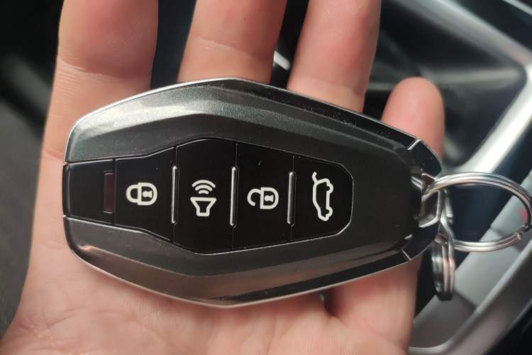 Used JETOUR X90 2019 1.6T DCT Smart Travel Edition 6 Seats China VI Standard