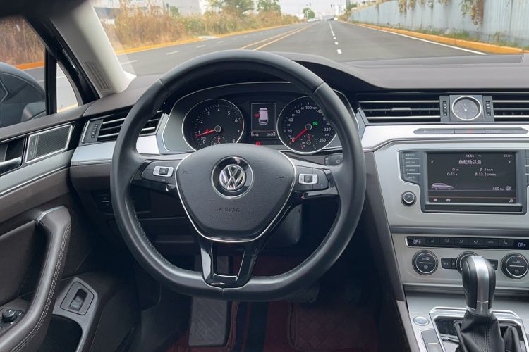 Used Volkswagen Variant 2016 280TSI Two-Wheel-Drive Comfort Edition
