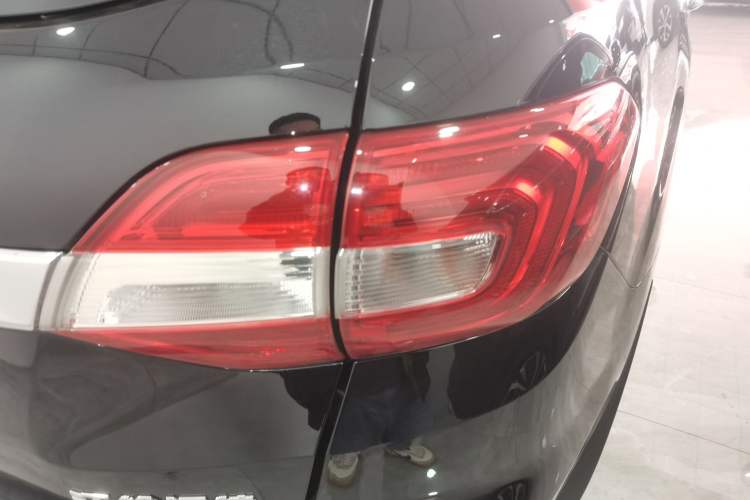 Used Ford Everest 2017 2.0T Gasoline Automatic 4x4 Flagship Edition 7 Seats