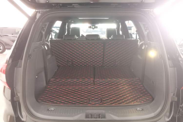 Used Ford Everest 2017 2.0T Gasoline Automatic 4x4 Flagship Edition 7 Seats