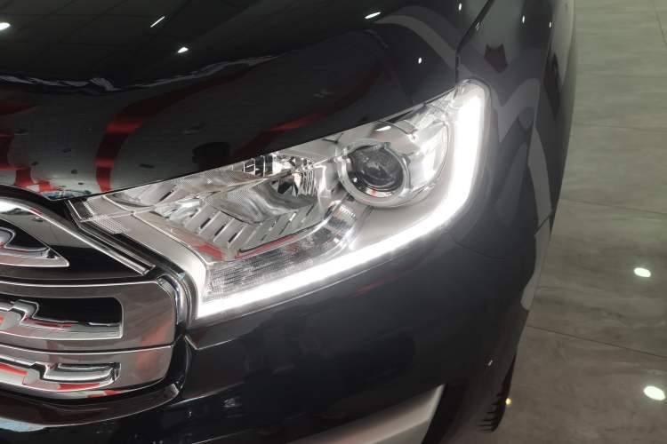 Used Ford Everest 2017 2.0T Gasoline Automatic 4x4 Flagship Edition 7 Seats