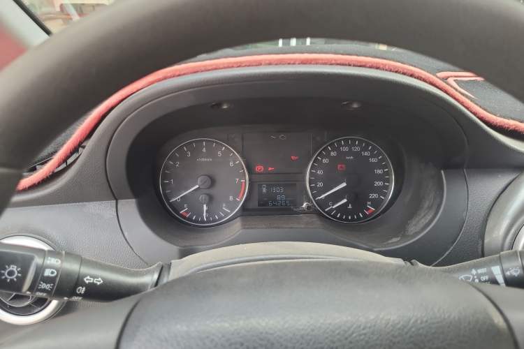 Used JAC M3 2018 1.6L Express Edition 7-Seater Instrument Cluster