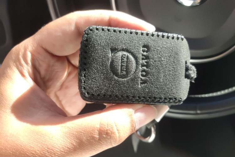 Used Volvo XC60 New Energy 2019 T8 e-Drive Hybrid Prestige Luxury Edition China VI Standard
