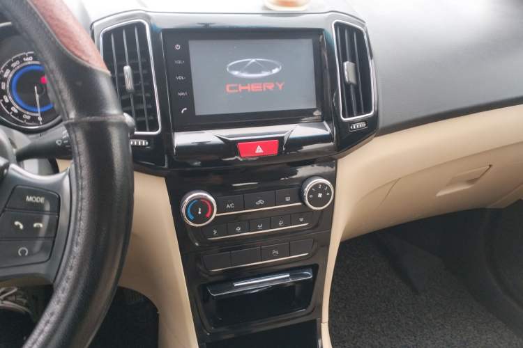 Used Chery E3 2015 1.5L Manual ZhiShang Model