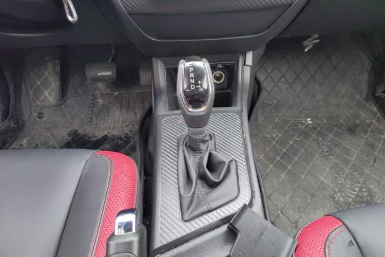 Used Luxgen U5 SUV 2017 1.6L CVT Knight Edition
