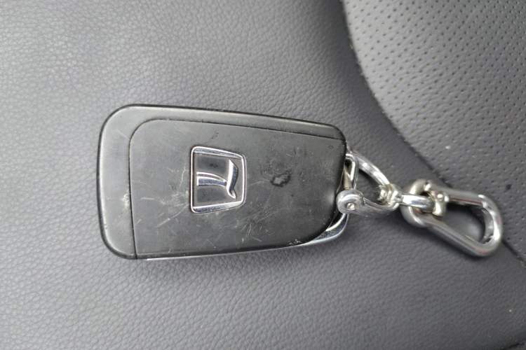 Used Luxgen U5 SUV 2017 1.6L CVT Knight Edition
