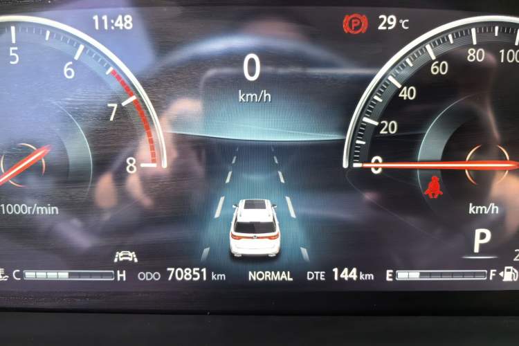 Used Changan CS95 2021 2.0T Two-Wheel Drive Luxury Version
