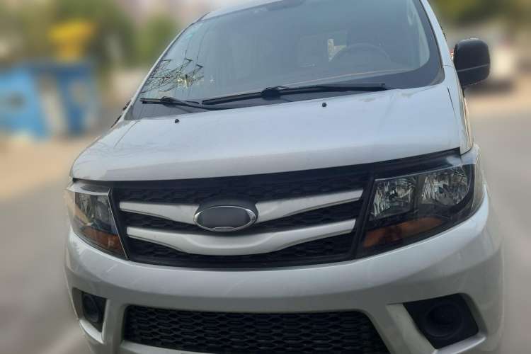 Used JAC M3 2018 1.6L Express Edition 7-Seater Front