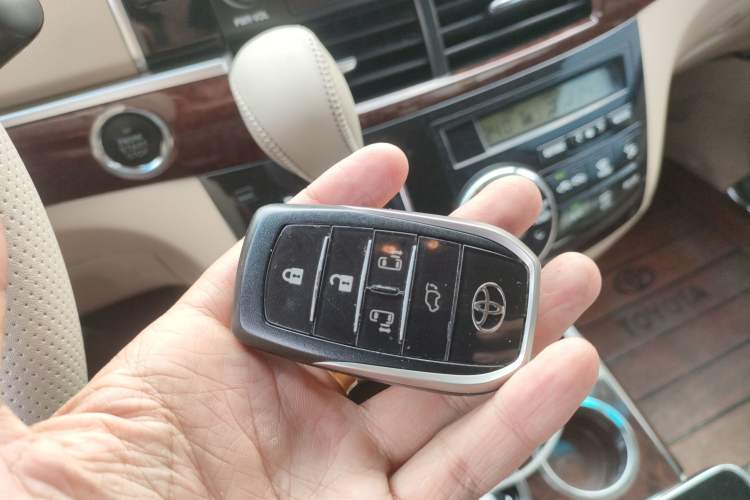 Used Toyota Previa 2012 2.4L 7-Seater Luxury Edition
