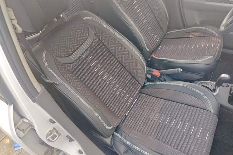 Used Suzuki Swift 2014 1.5L Automatic Fashion Edition