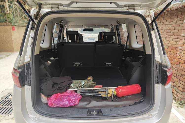 Used CHANGAN KAICHENG Oushang A600 2016 1.5L Manual Elite 7-Seater
