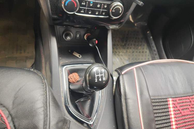 Used CHANGAN KAICHENG Oushang A600 2016 1.5L Manual Elite 7-Seater
