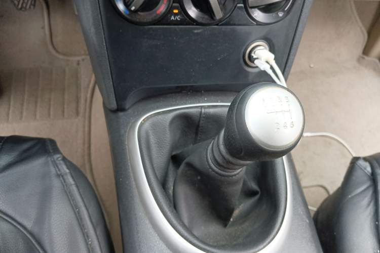 Used Nissan Qashqai 2015 2.0 XL Cool Fire MT 2WD